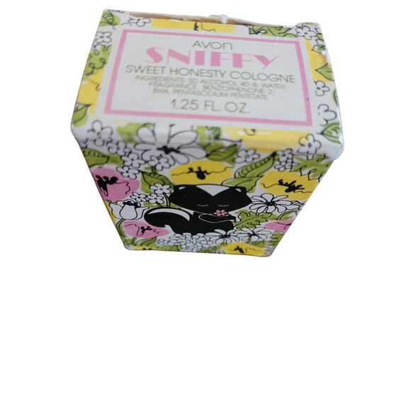 Vintage Avon Sniffy Skunk Sweet Honesty Cologne - Picture 3 of 6